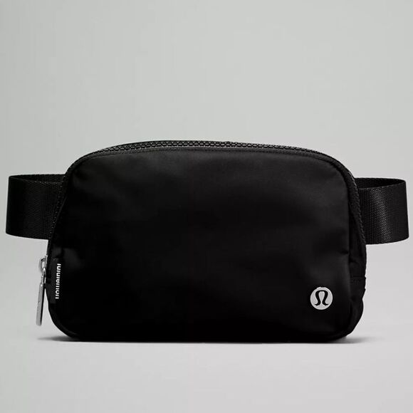 lululemon 1L Black Everywhere Belt Bag Fanny Pack Water Repellent - Picture 1 of 15